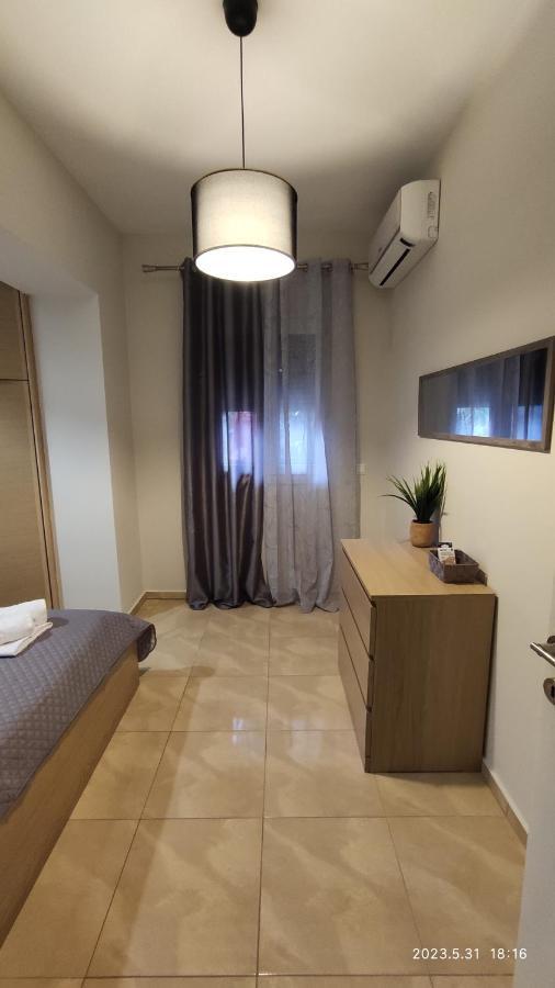 Urbi Garden Apartment Artemida  Bagian luar foto