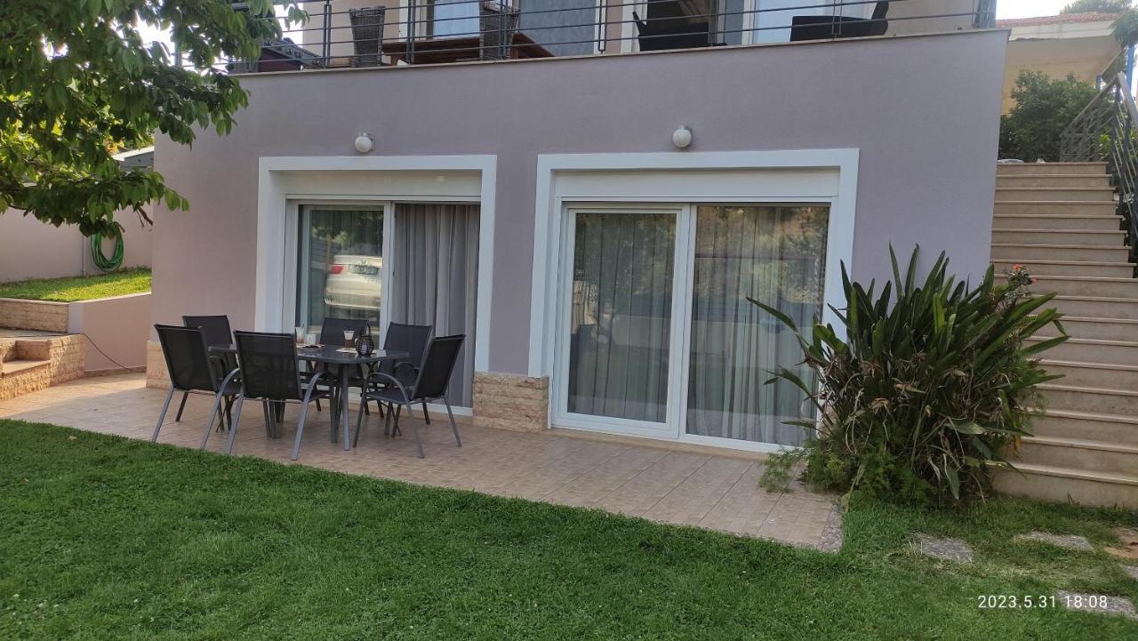 Urbi Garden Apartment Artemida  Bagian luar foto