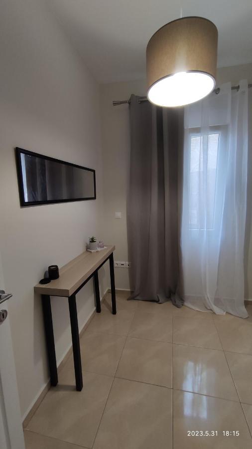 Urbi Garden Apartment Artemida  Bagian luar foto